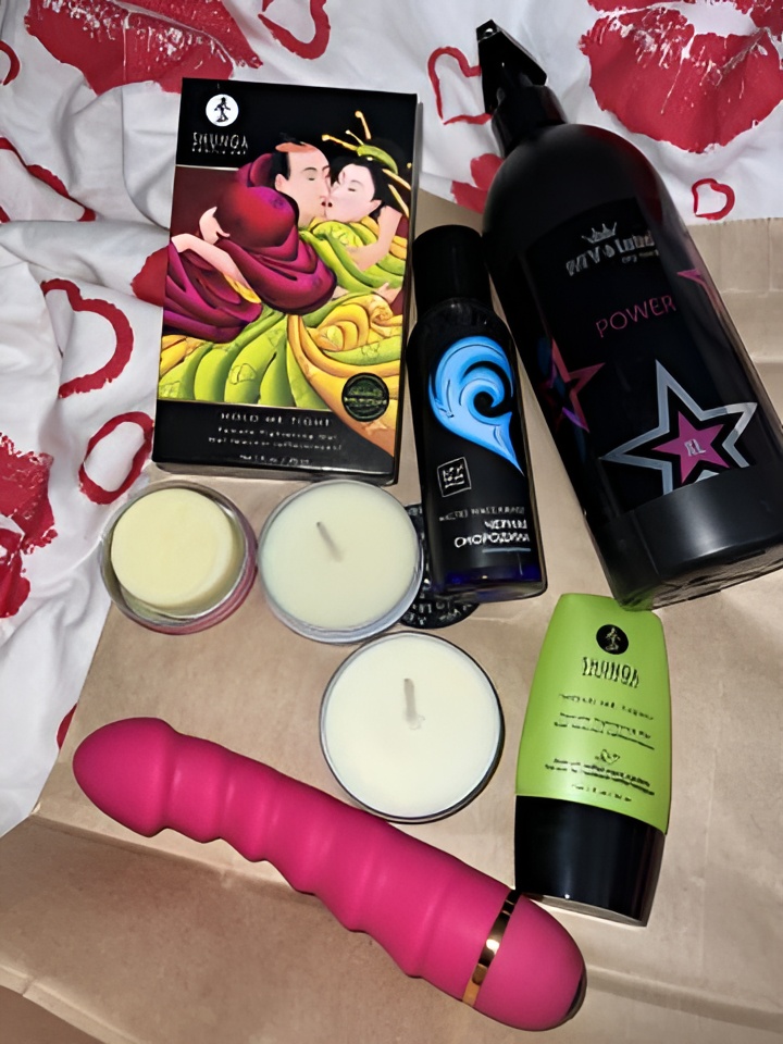 Анюта привлекальеная девушка из Макарова цена от 5000 руб