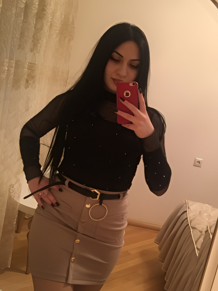 Мальвина привлекальеная девушка из Макарова цена от 1500 руб