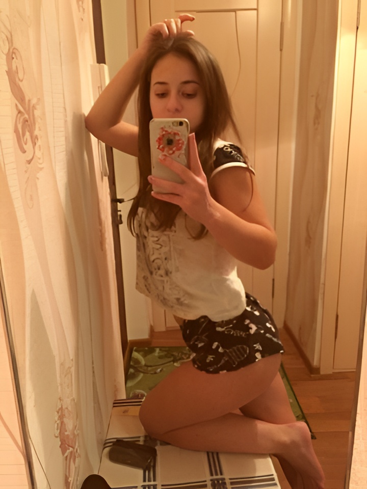 Виргиния привлекальеная девушка из Макарова цена от 3000 руб