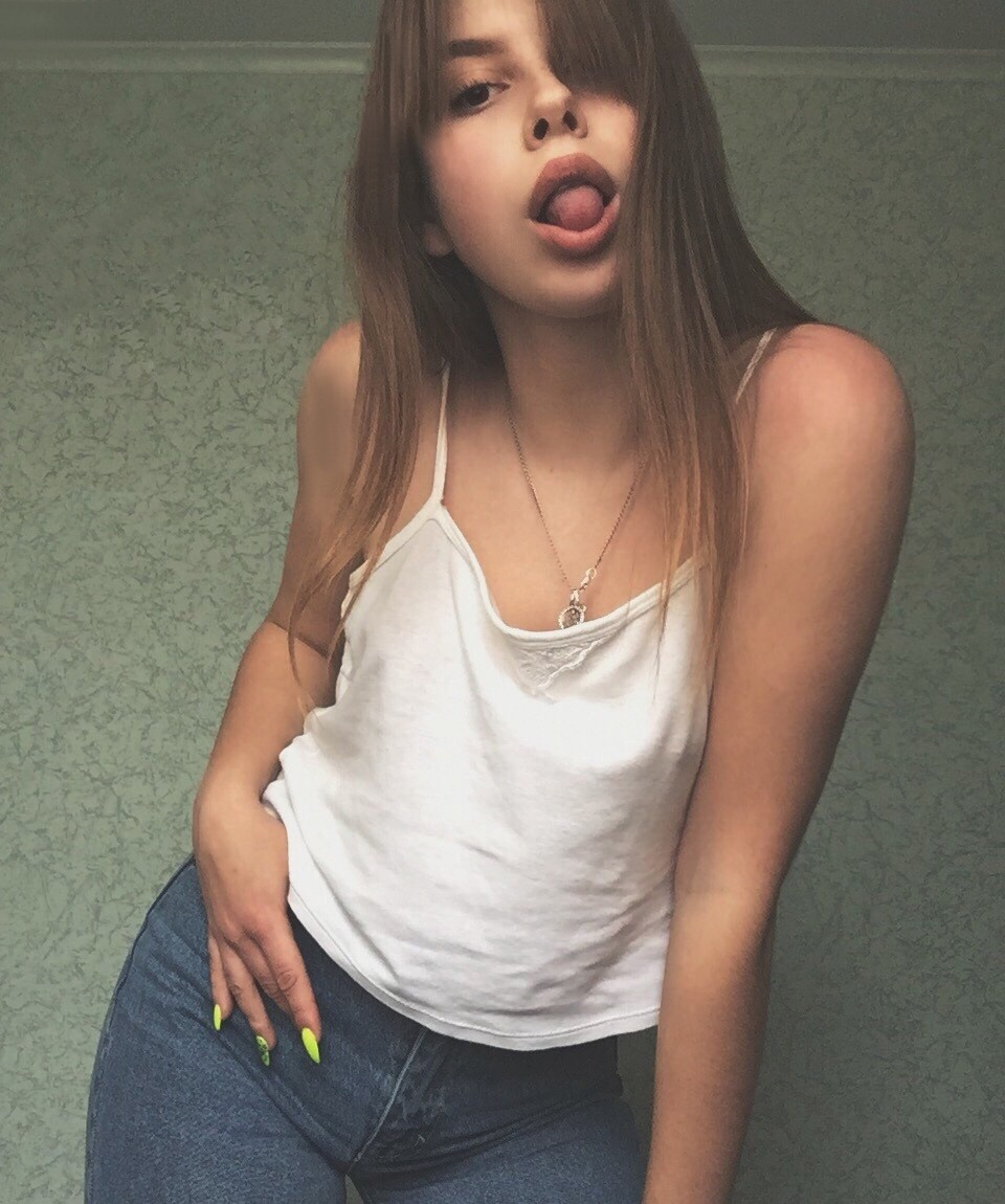 Клара привлекальеная девушка из Макарова цена от 3500 руб