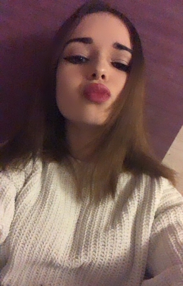 Оксанка привлекальеная девушка из Макарова цена от 3000 руб