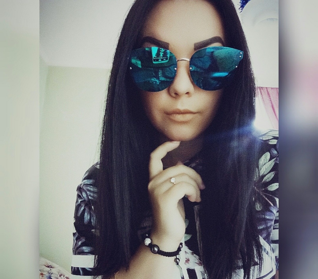 Зарина привлекальеная девушка из Макарова цена от 3500 руб