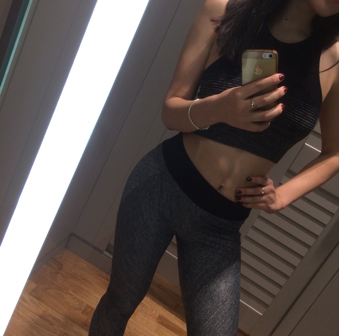 Катерина привлекальеная девушка из Макарова цена от 3000 руб